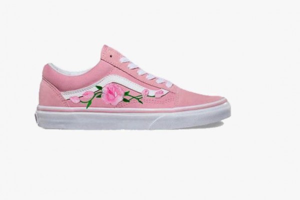Pink cotton <mark>sneakers</mark> 13